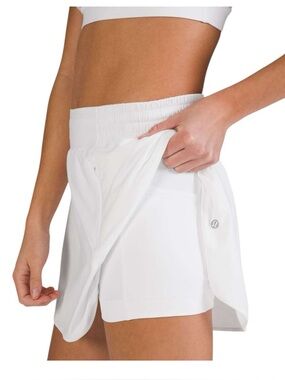 NWT Lululemon Hotty Hot High-Rise Skirt, size 4